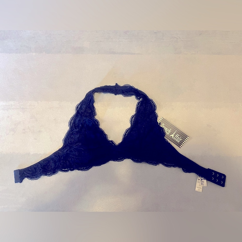 Women size small lace bralette